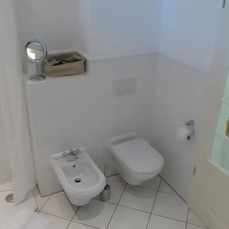 Parterre C West Apartman *